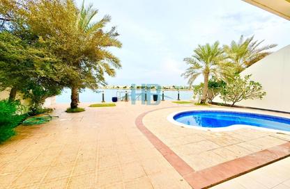 Apartment - 5 - 6 for sale in Durrat Marina - Durrat Al Bahrain - Southern Governorate