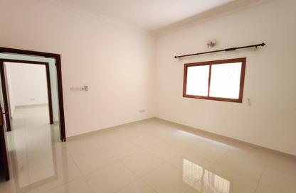 Apartment - 2 Bedrooms - 2 Bathrooms for rent in Busaiteen - Muharraq Governorate Apartment - 2 Bedrooms - 2 Bathrooms for rent in Busaiteen - Muharraq Governorate