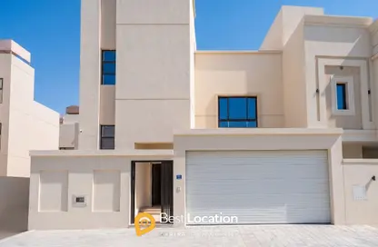 Villa - 3 Bedrooms - 5 Bathrooms for sale in Hamala - Northern Governorate