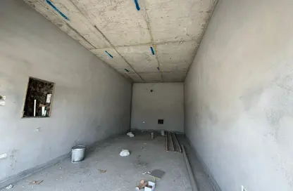 Shop - Studio for rent in Dumistan - Northern Governorate