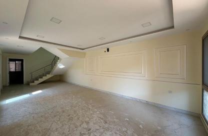 Villa - 4 Bedrooms - 6 Bathrooms for sale in Busaiteen - Muharraq Governorate