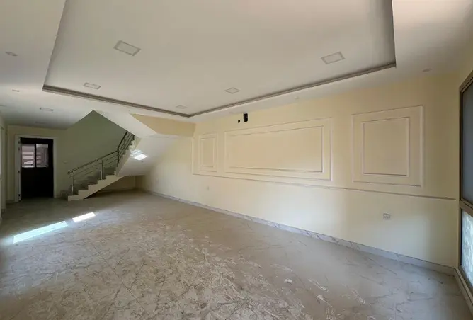 996421 - Property Image 2