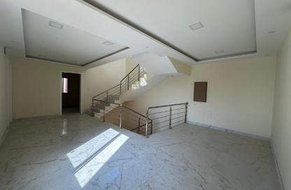 Villa - 4 Bedrooms - 6 Bathrooms for sale in Busaiteen - Muharraq Governorate