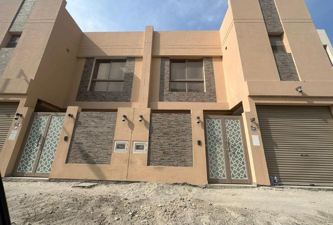 996421 - Property Main Image