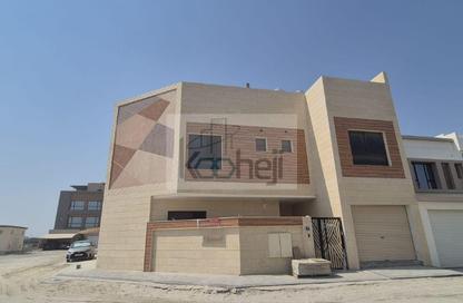 Villa - 5 Bedrooms - 6 Bathrooms for sale in Arad - Muharraq Governorate