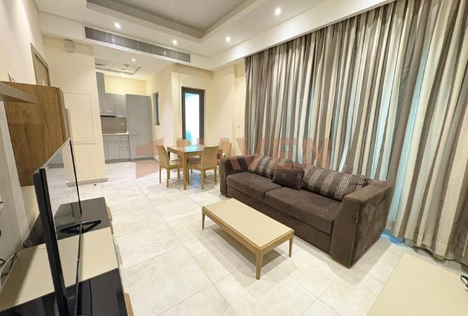 992229 - Property Image 3