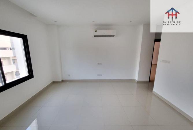 1000757 - Property Image 3