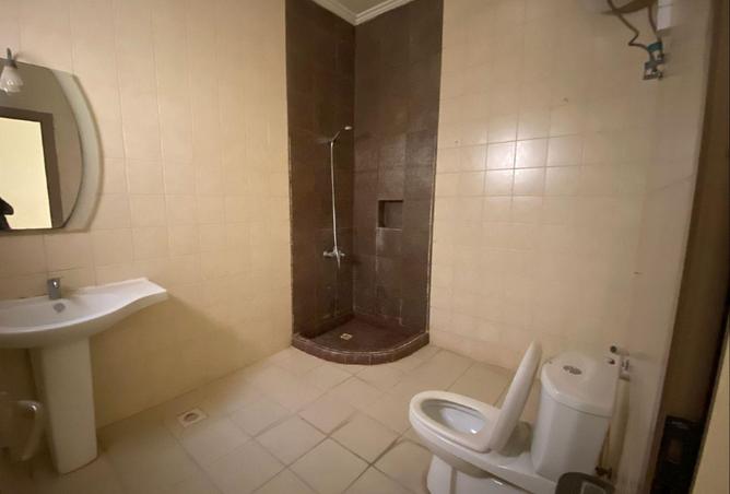 51204011 - Property Image 3