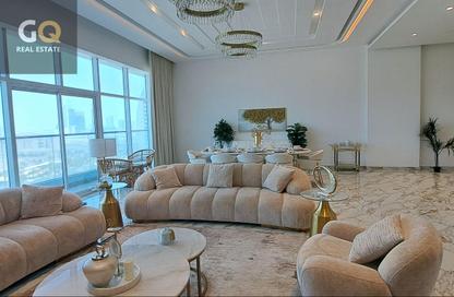 Apartment - 3 Bedrooms - 5 Bathrooms for rent in Seef - Capital Governorate