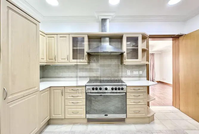 57669333 - Property Image 2