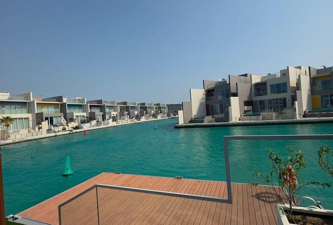 996120 - Property Image 2