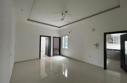 Apartment - 2 Bedrooms - 2 Bathrooms for rent in Jid Ali - Central Governorate