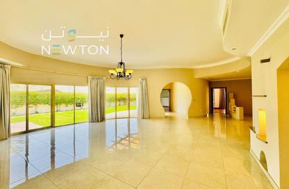 Villa - 4 Bedrooms - 5 Bathrooms for rent in Al Jasra - Northern Governorate