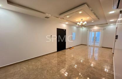 Apartment - 3 Bedrooms - 3 Bathrooms for rent in Janabiya - Northern Governorate