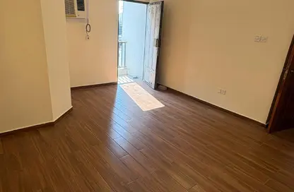 Apartment - 3 Bedrooms - 2 Bathrooms for rent in Hoora - Capital Governorate