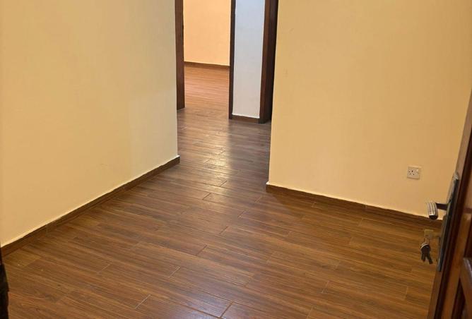 996163 - Property Image 3