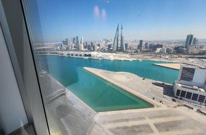 Apartment - 2 Bedrooms - 3 Bathrooms for rent in Bahrain Bay - Capital Governorate