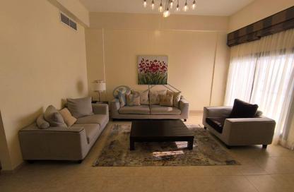 Apartment - 2 - 2 for rent in Sanabis - Manama - Capital Governorate