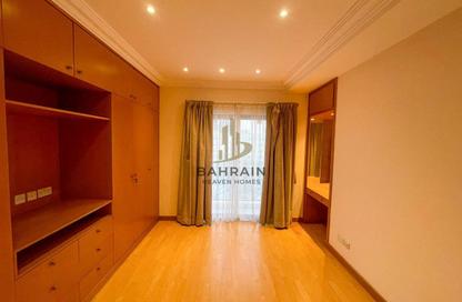 Apartment - 3 Bedrooms - 3 Bathrooms for rent in Um Al Hasam - Manama - Capital Governorate