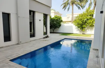 Compound - 4 Bedrooms - 4 Bathrooms for rent in Saar - Northern Governorate