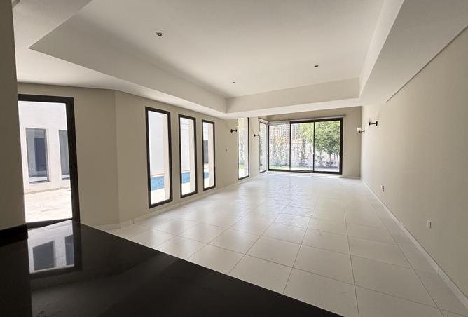 1000645 - Property Image 3