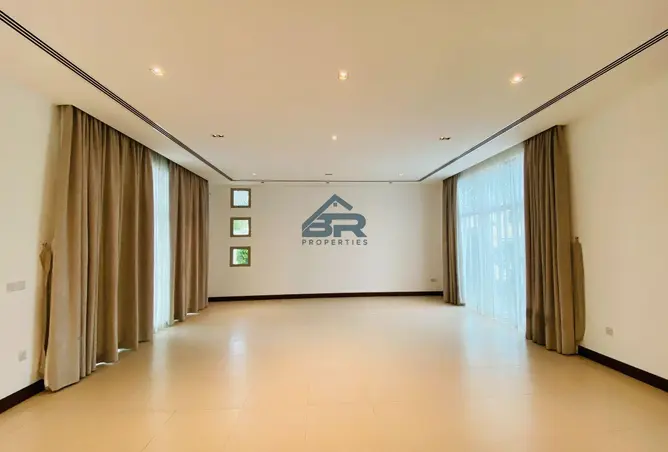 53322745 - Property Image 2