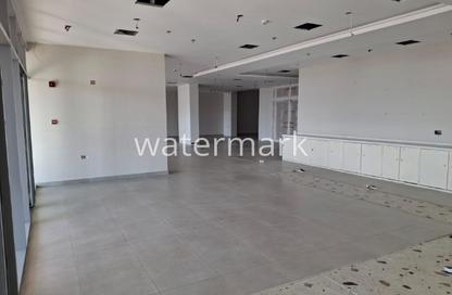Shop - Studio for rent in Busaiteen - Muharraq Governorate