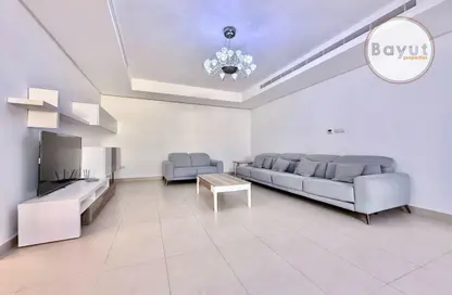 Apartment - 2 Bedrooms - 2 Bathrooms for rent in Seef - Capital Governorate