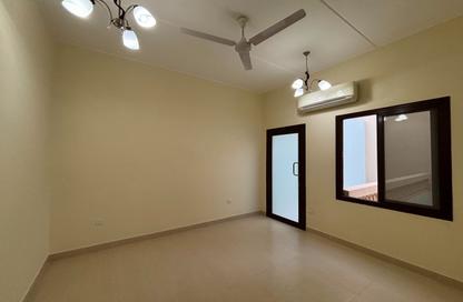 Villa - 5 Bedrooms - 5 Bathrooms for rent in Jannusan - Northern Governorate