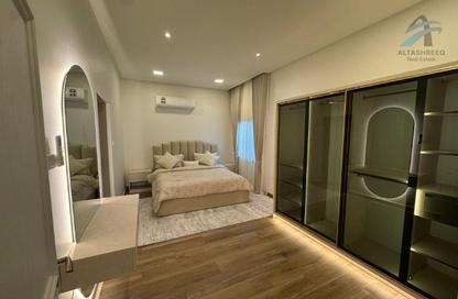 Villa - 5 Bedrooms - 5 Bathrooms for rent in Busaiteen - Muharraq Governorate