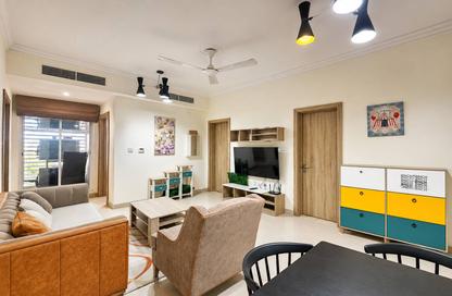 Apartment - 2 Bedrooms - 2 Bathrooms for rent in Um Al Hasam - Manama - Capital Governorate