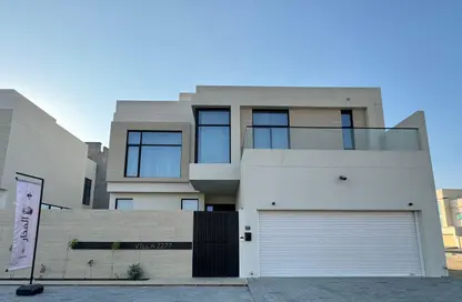 فيلا - 4 غرف نوم - 6 حمامات للبيع في عالي - المحافظة الوسطى فيلا - 4 غرف نوم - 6 حمامات للبيع في عالي - المحافظة الوسطى