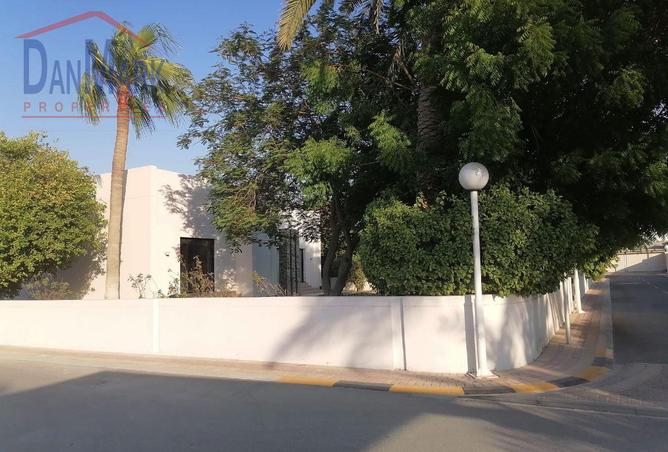 57038377 - Property Image 3