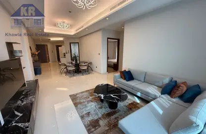 Apartment - 2 Bedrooms - 3 Bathrooms for rent in Sanabis - Manama - Capital Governorate