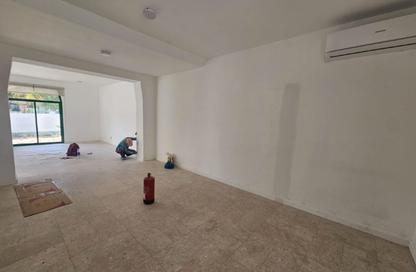 عمارة بالكامل - استوديو - 5 حمامات للايجار في العدلية - المنامة - محافظة العاصمة