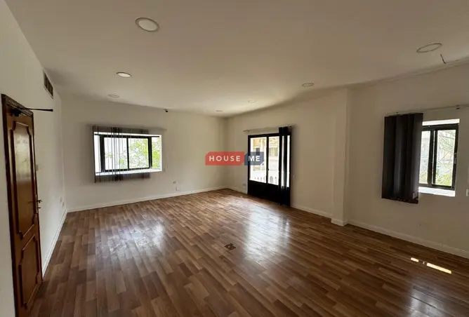 56066170 - Property Image 3