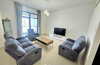 Apartment - 2 Bedrooms - 3 Bathrooms for rent in Al Juffair - Capital Governorate