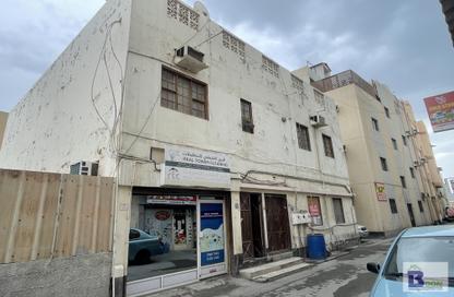 Whole Building - 7+ Bedrooms - 4 Bathrooms for sale in Segaya - Manama - Capital Governorate