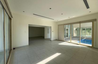 Villa - 4 Bedrooms - 4 Bathrooms for rent in Saar - Northern Governorate