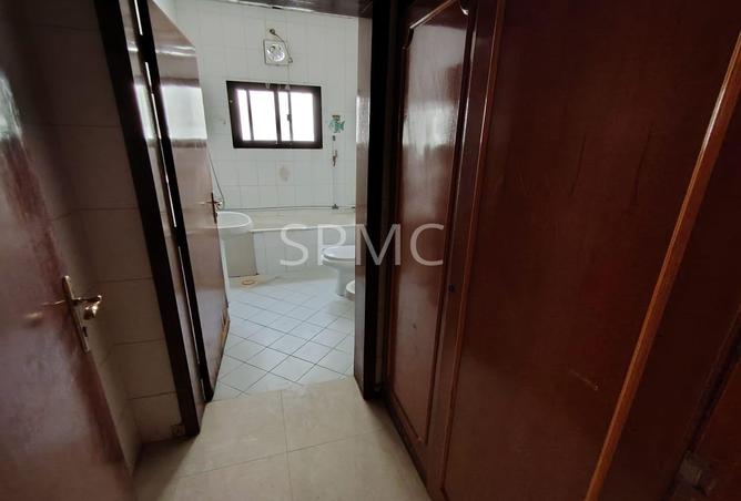 51204647 - Property Image 3