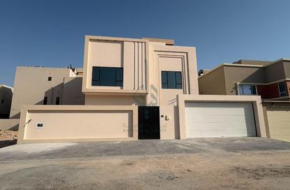 Villa - 4 Bedrooms - 5 Bathrooms for sale in Sadad - Northern Governorate