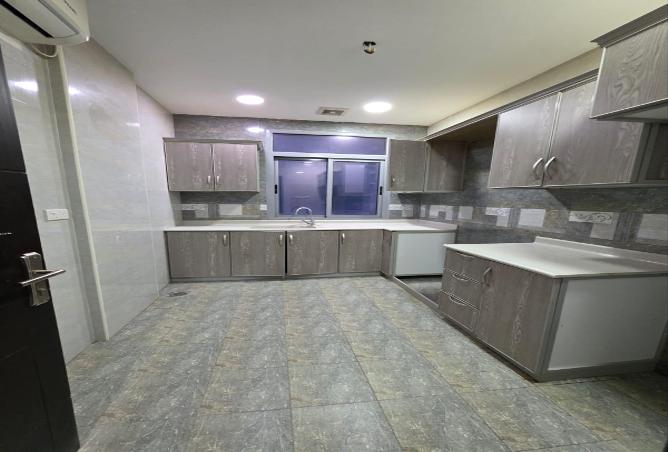 992068 - Property Image 3