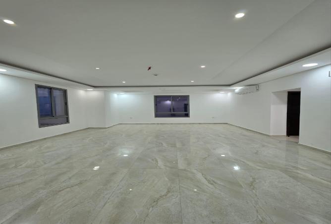 992068 - Property Image 2