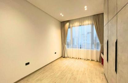 Apartment - 2 Bedrooms - 2 Bathrooms for rent in Segaya - Manama - Capital Governorate Apartment - 2 Bedrooms - 2 Bathrooms for rent in Segaya - Manama - Capital Governorate