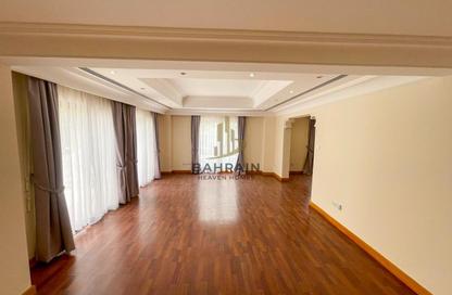 Compound - 4 Bedrooms - 5 Bathrooms for rent in Um Al Hasam - Manama - Capital Governorate