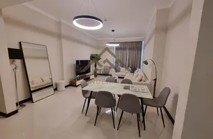 Apartment - 2 Bedrooms - 4 Bathrooms for rent in Al Juffair - Capital Governorate