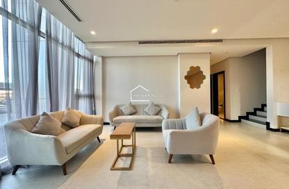 Apartment - 2 Bedrooms - 3 Bathrooms for rent in Reef Island - Capital Governorate Apartment - 2 Bedrooms - 3 Bathrooms for rent in Reef Island - Capital Governorate