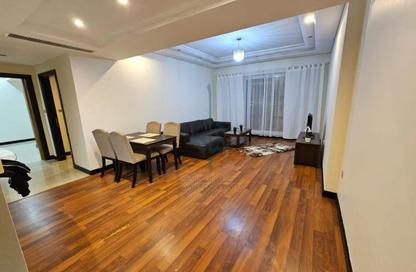 Apartment - 2 Bedrooms - 2 Bathrooms for sale in Sanabis - Manama - Capital Governorate