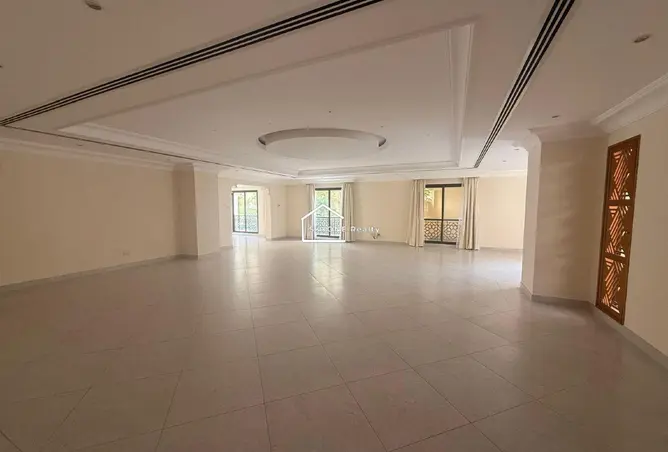 57818428 - Property Image 2