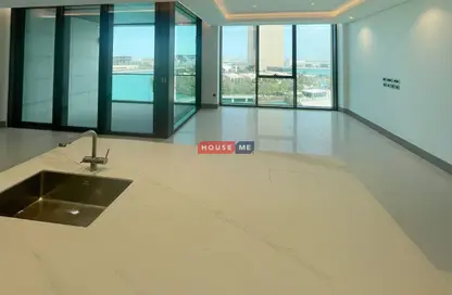 Apartment - 1 Bedroom - 2 Bathrooms for rent in Bahrain Bay - Capital Governorate